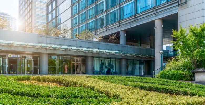 Commercial landscape companies
